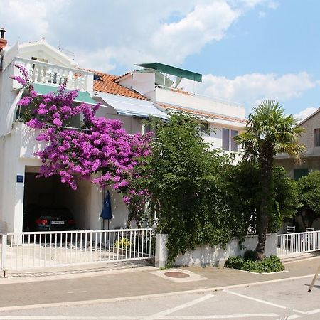 Apartments Suri Vodice Extérieur photo
